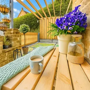 Wharfe View Ilkley